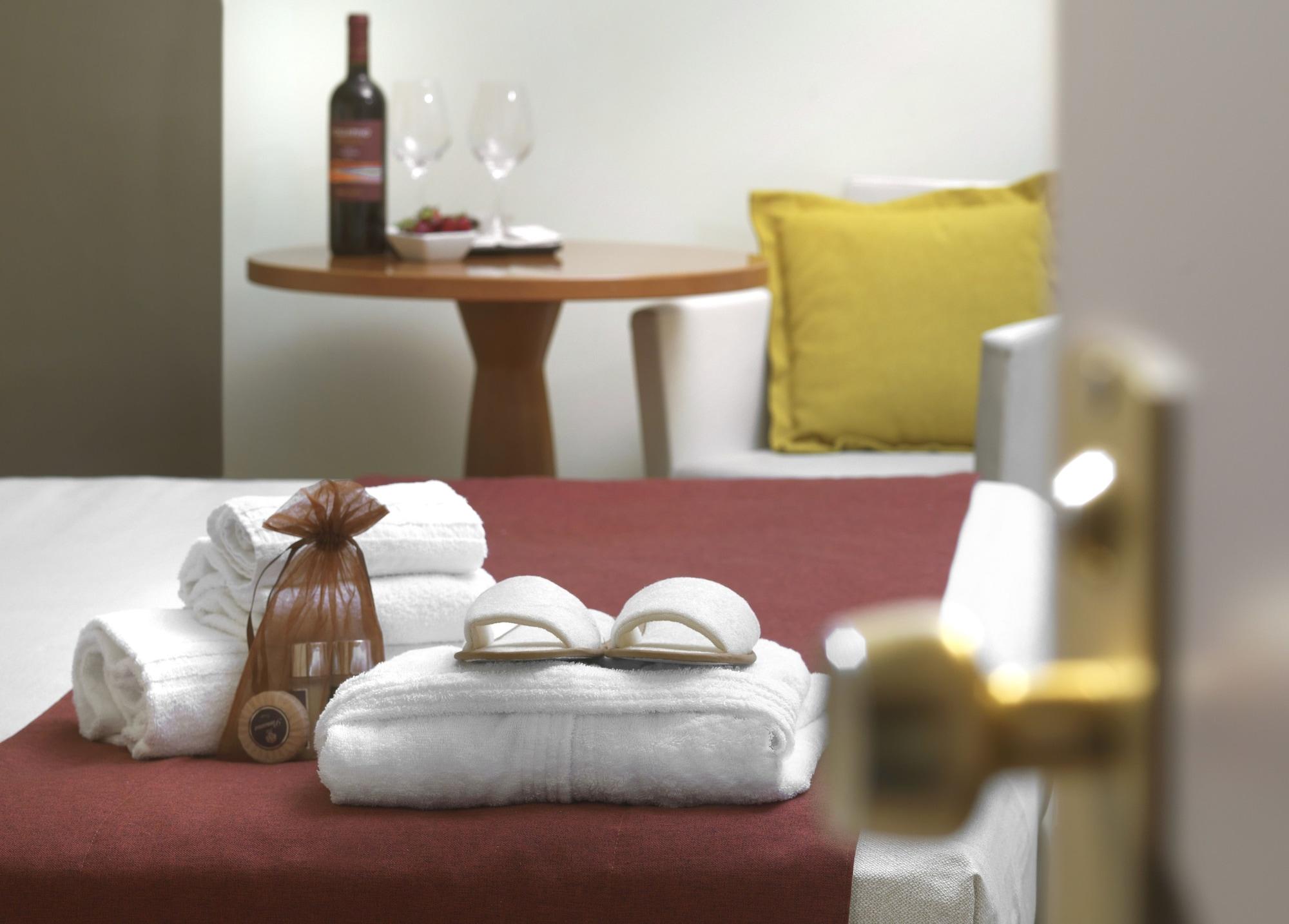 Hotel Ristorante Alcide Poggibonsi Zewnętrze zdjęcie